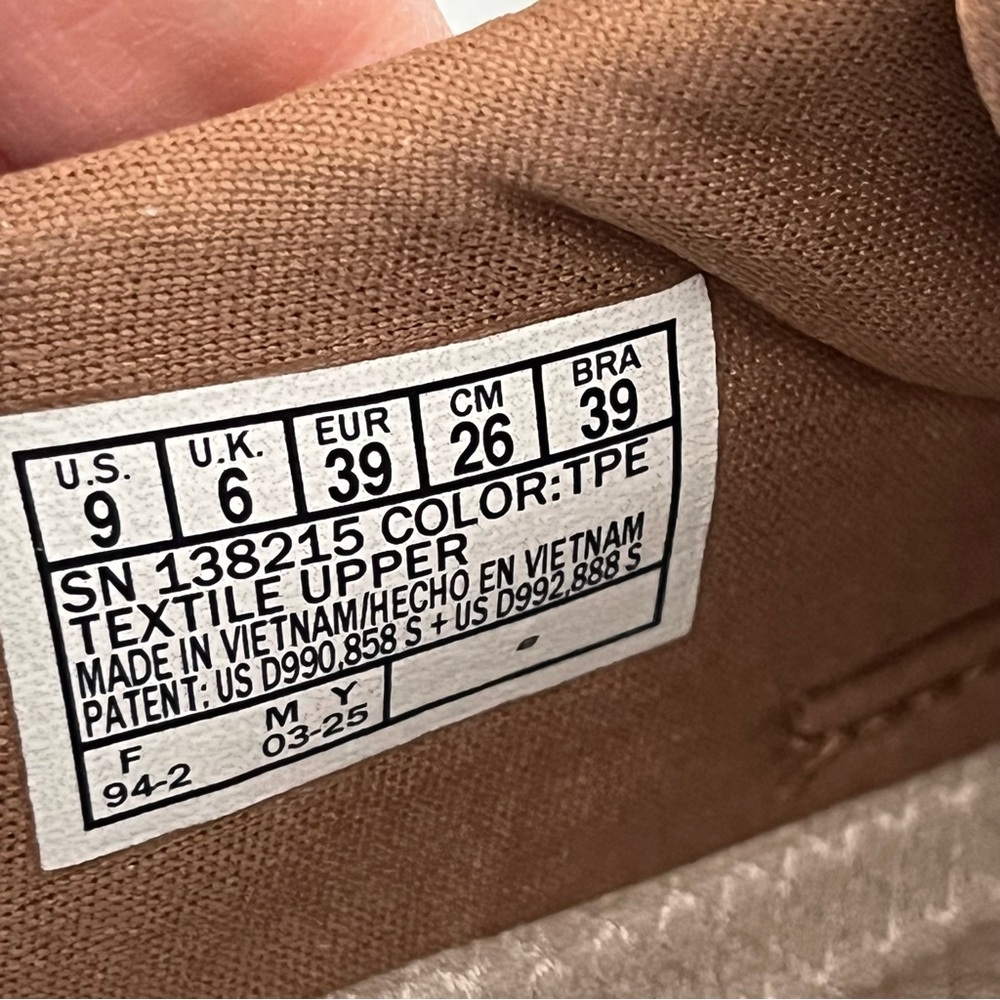 Skechers Slip-Ins Shoes Sz 9 - Picture 7 of 7